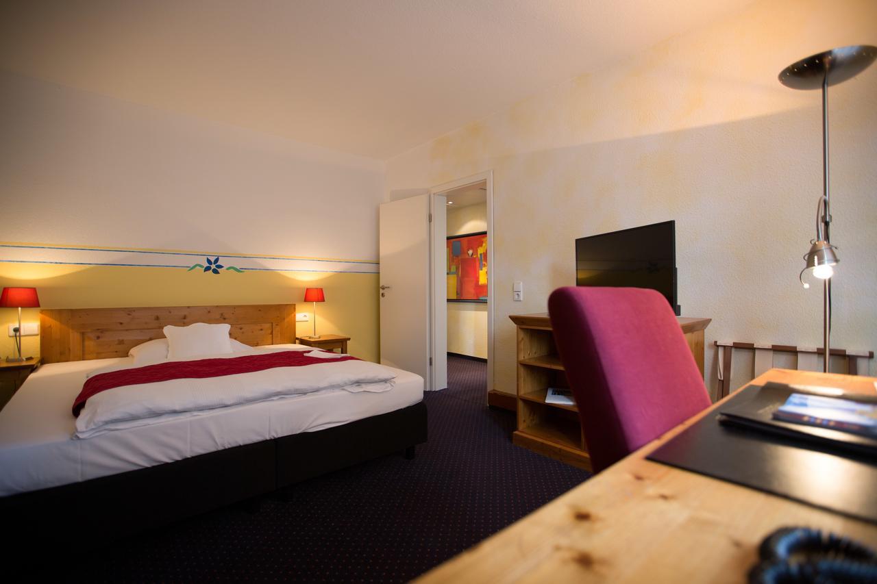 Hotel Buerkle Фелльбах Екстер'єр фото